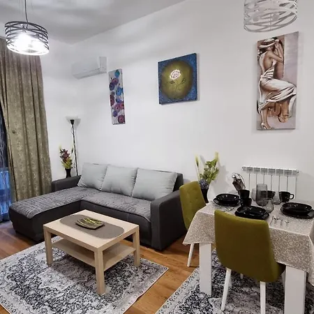 Διαμέρισμα Alek Place *